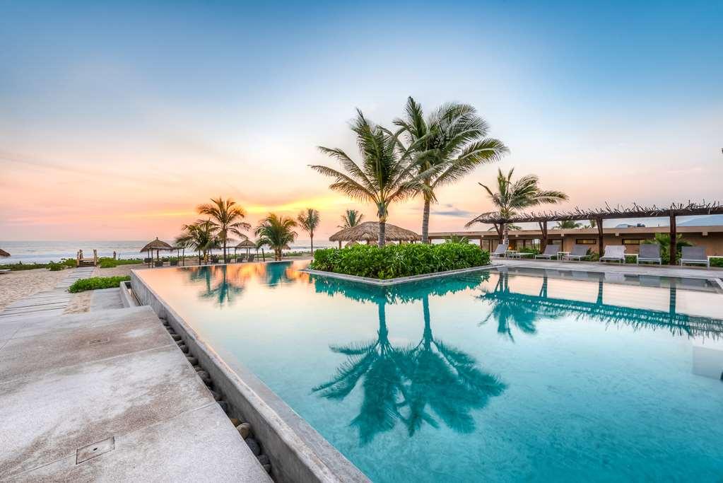 Marea Beachfront Villas Zihuatanejo Facilities photo