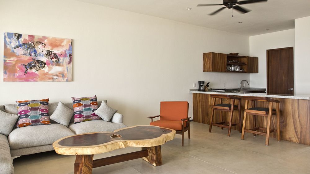 Marea Beachfront Villas Zihuatanejo Exterior photo